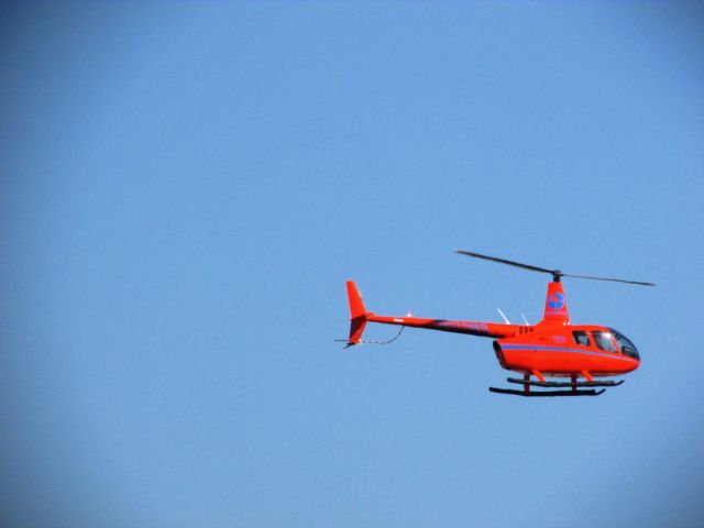 N978MB — - Landing RWY 20L