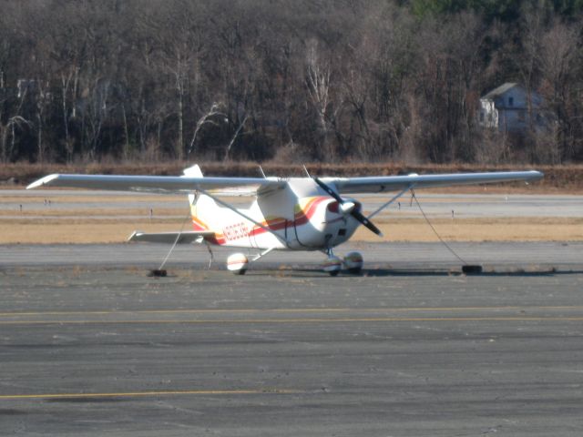 Cessna Skyhawk (N80638) - This airplane has had this tiedown for as long as I can remember.