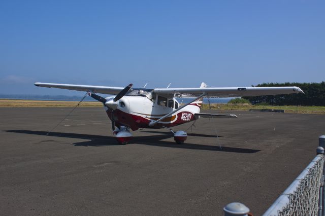 Cessna 206 Stationair (N6210Y)