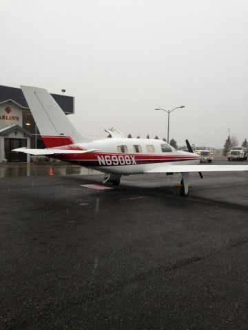 Piper Malibu Mirage (N6908X)