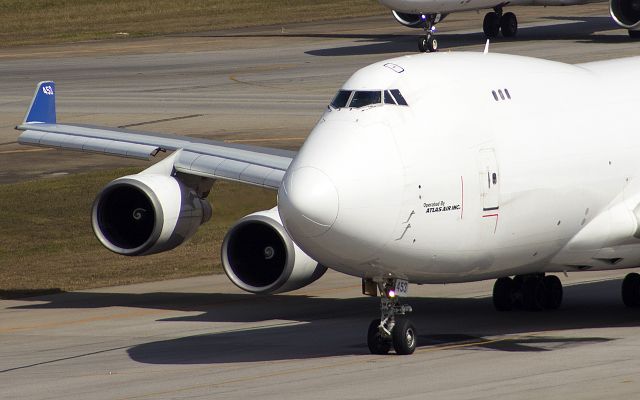 Boeing 747-400 (N453PA)