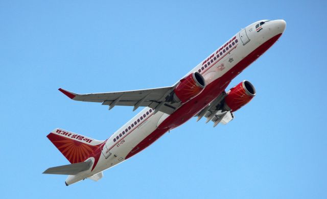 Airbus A320neo (VT-CIQ)