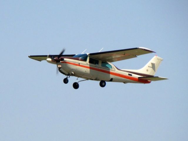 Cessna Centurion (N943AH)