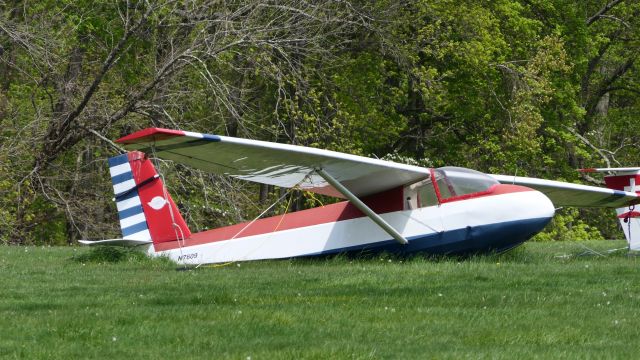 N7609 — - Schweizer SGS 2-33 Glider