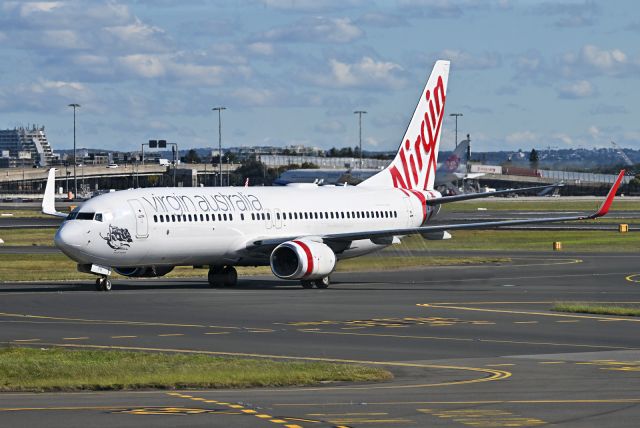 Boeing 737-800 (VH-YFH)