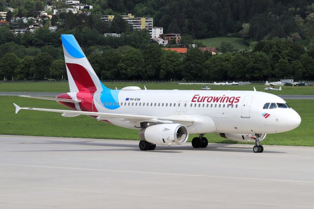 Airbus A319 (9H-EXW)
