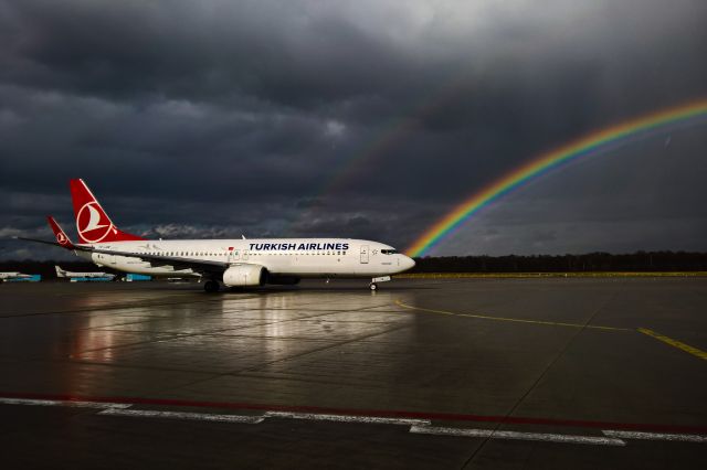 Boeing 737-800 (TC-JGM)