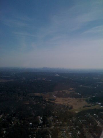 Piper Cherokee (N267ND) - Boston from the west at 2500.
