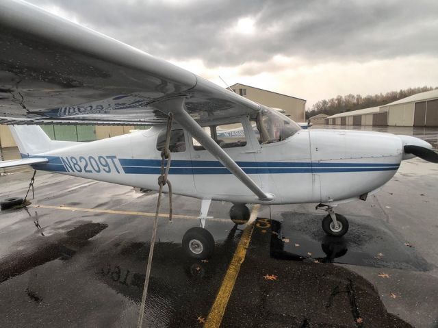 Cessna 175 Skylark (N8209T)