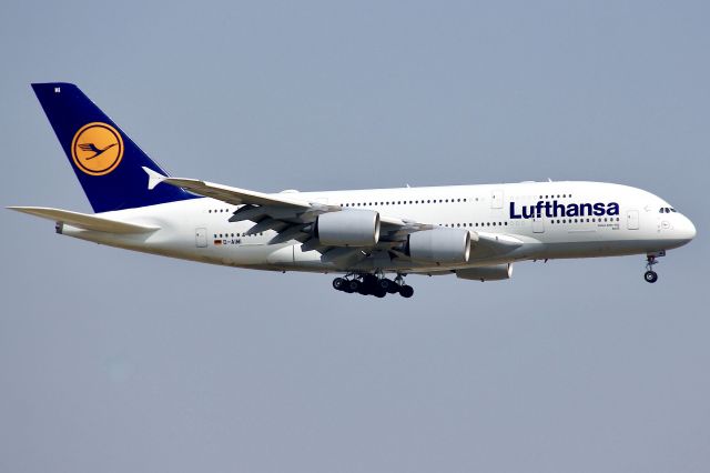 Airbus A380-800 (D-AIMI)