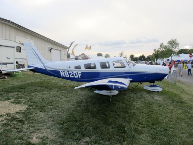 Piper Saratoga (N82DF) - Oshkosh 2013!