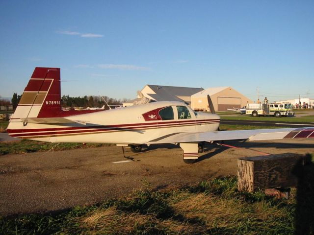 Mooney M-20 (N78951)