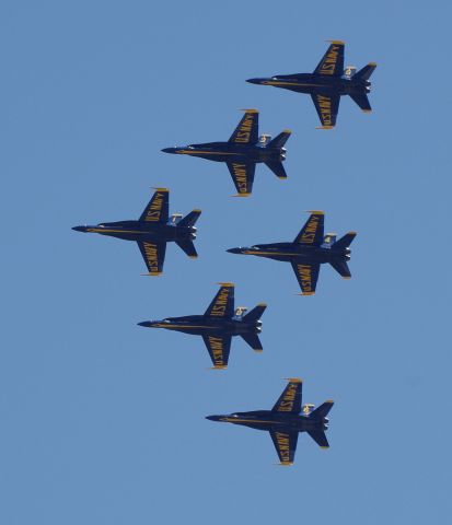 McDonnell Douglas FA-18 Hornet — - LINDEN, NEW JERSEY, USA-APRIL 28, 2020: Seen flying in formation near Linden Airport were the United Sates Navy Blue Angels. Together with the USAF Thunderbirds, they participated in Operation America Strong, a flyover salute to frontline COVID-19 responders.