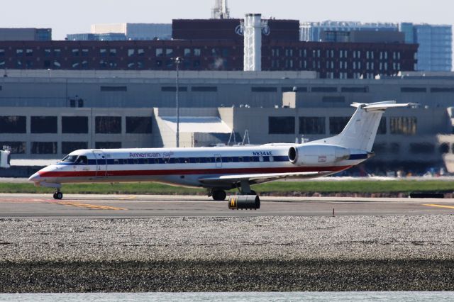 Embraer ERJ-135 (N834AE)