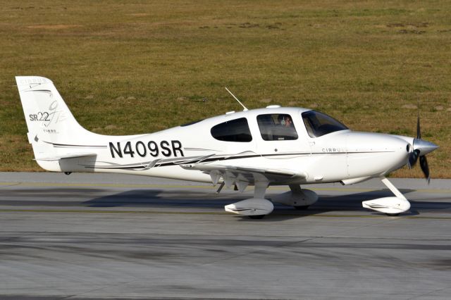 Cirrus SR-22 (N409SR)