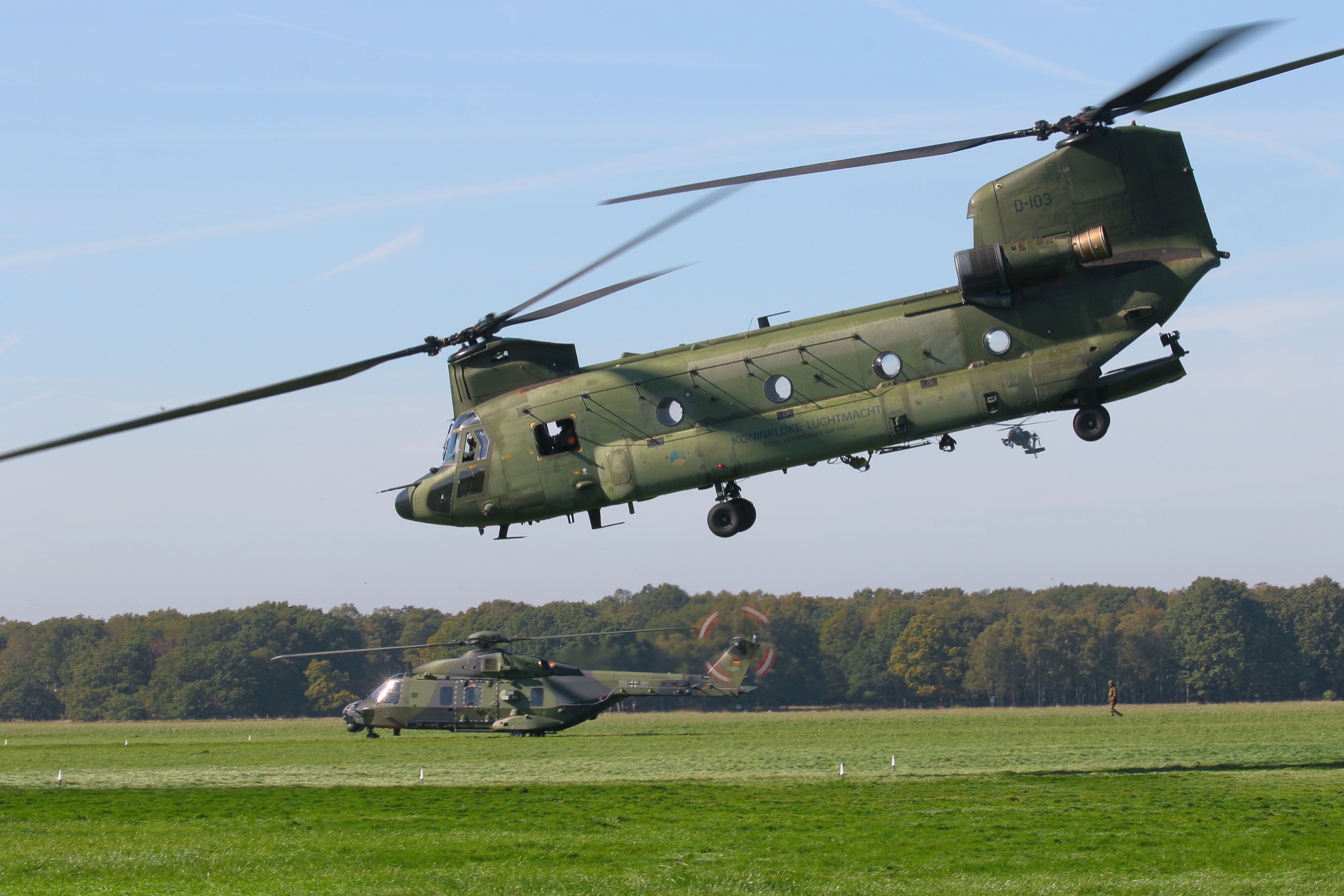 ASAP Chinook (D103) - 20181005 Falcon Autumn exercise