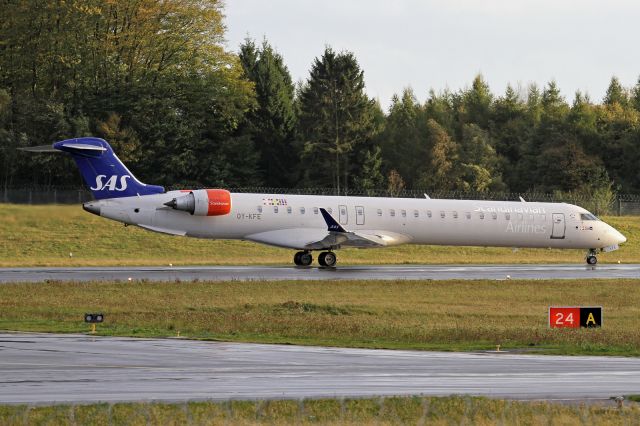 Canadair Regional Jet CRJ-900 (OY-KFE)