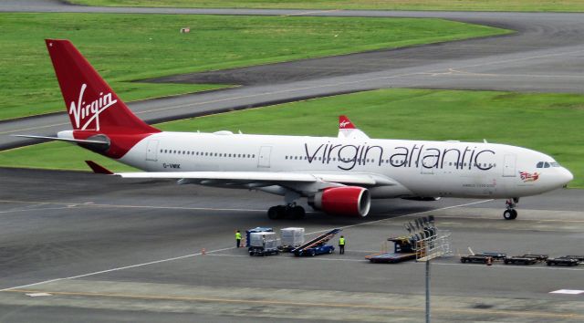 Airbus A330-200 (G-VMIK)