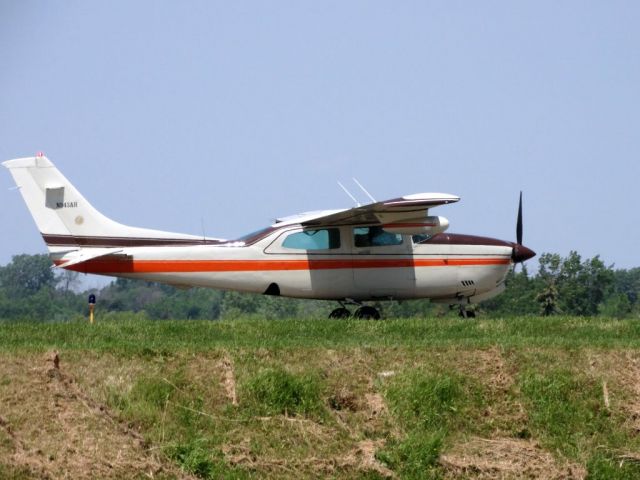 Cessna Centurion (N943AH)