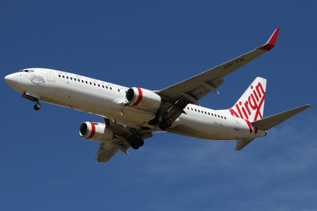 Boeing 737-800 (VH-YIL) - on 5 Feb 2017