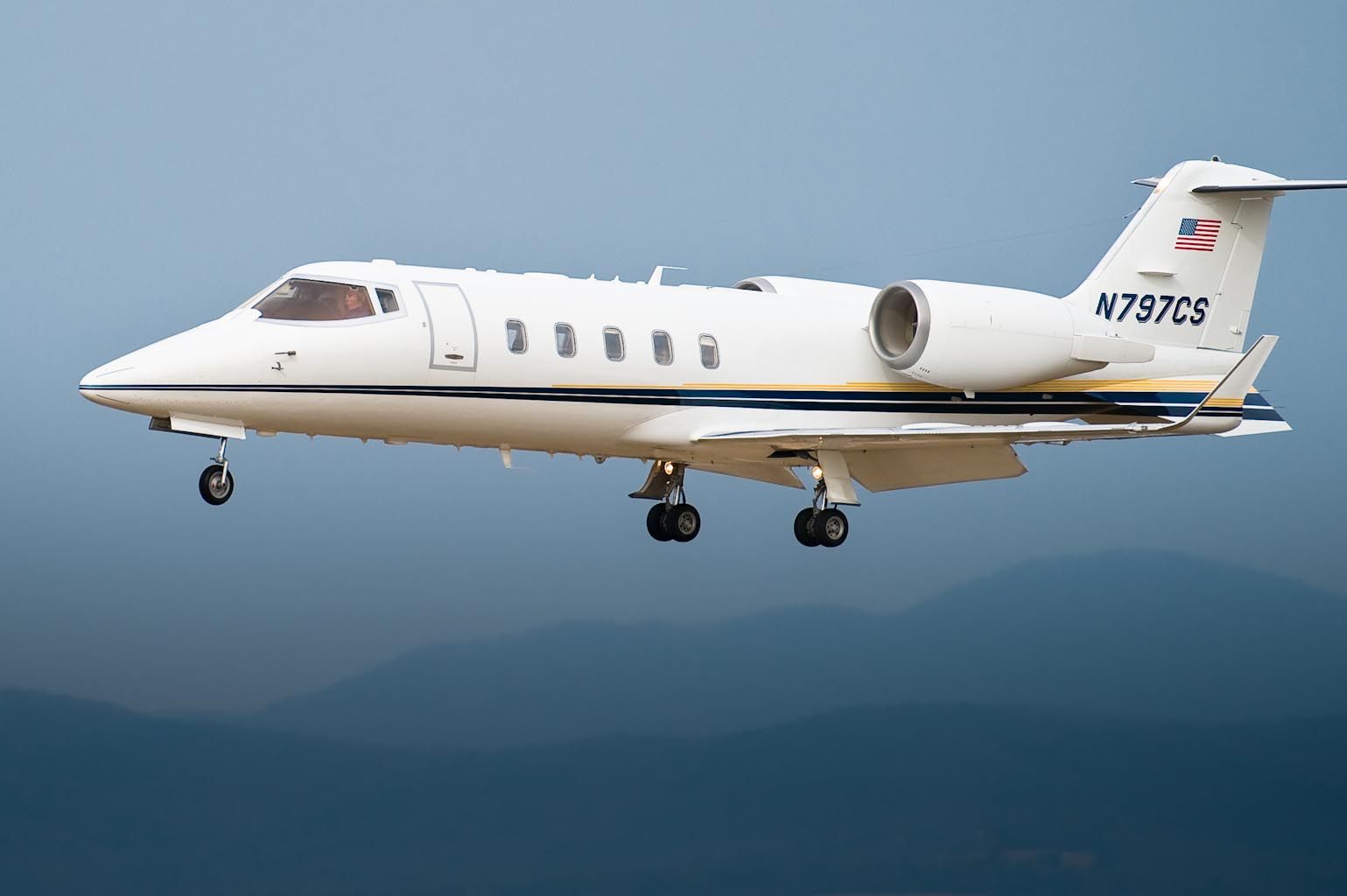 Learjet 60 (N797CS) - 20_Jan_2010