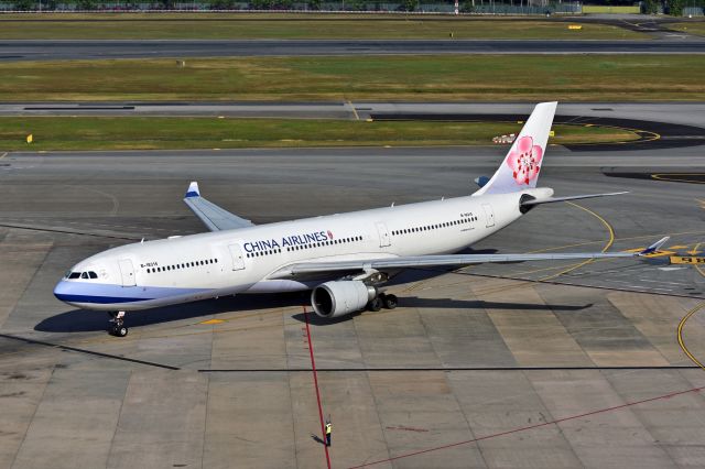 Airbus A330-300 (B-18315)