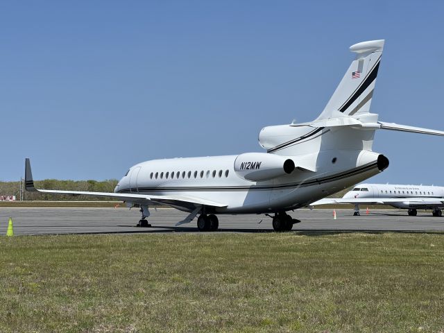 Dassault Falcon 7X (N12MW)