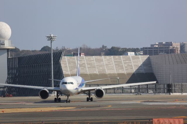 BOEING 767-300 (JA8289)