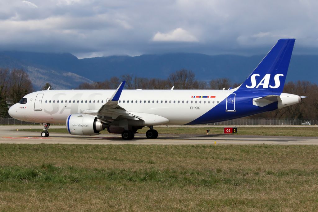 Airbus A320neo (EI-SIK)