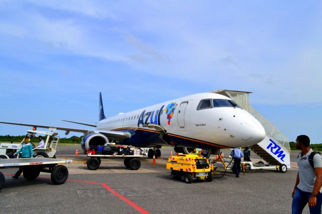 Embraer ERJ-190 (PR-AUO)