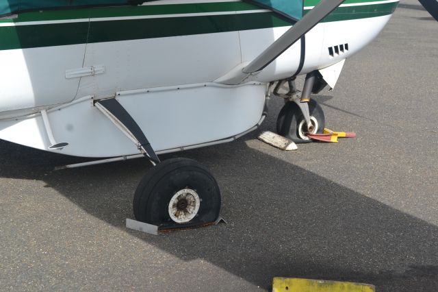 Cessna 206 Stationair (VH-IRY) - Abandoned at Jackson Field, Port Moresby, Papua New Guinea