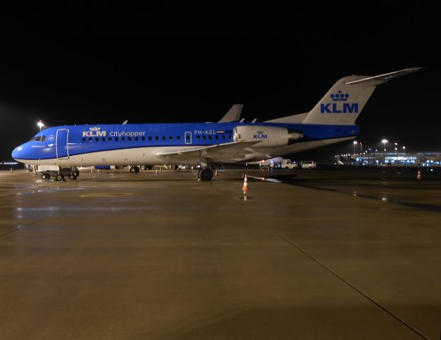 Fokker 70 (PH-KZL)