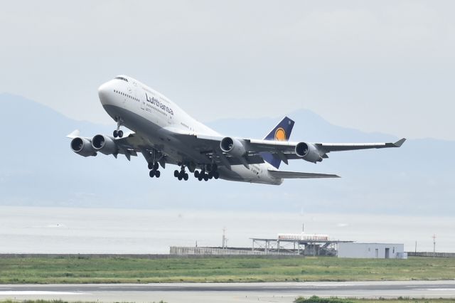 Boeing 747-400 (D-ABVO)