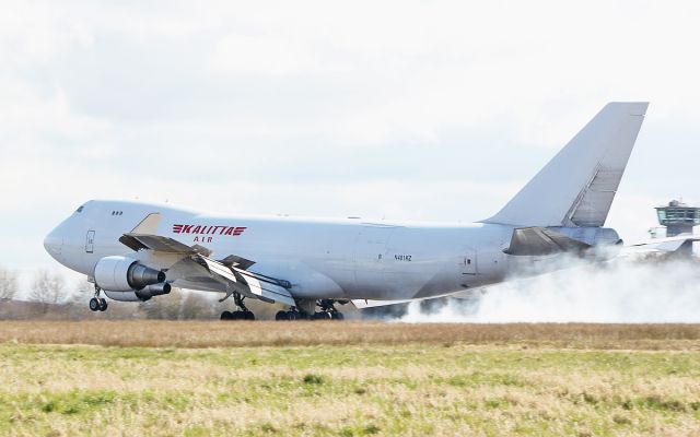 Boeing 747-400 (N401KZ) - kalitta air b747-481f n401kz landing at shannon 31/3/18.