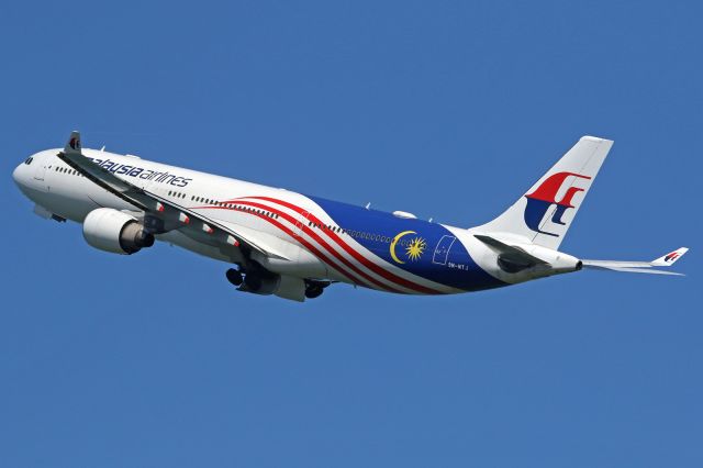 Airbus A330-300 (9M-MTJ) - "Malaysia Negaraku" livery