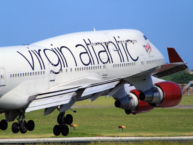 Boeing 747-400 (G-VXLG)