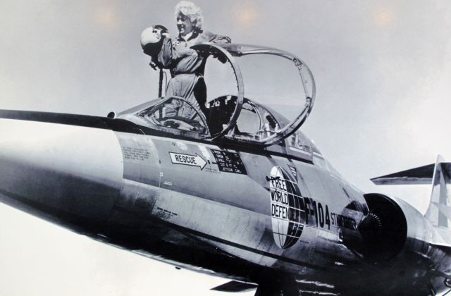 Canadair CL-201 Starfighter (F104) - Photo at the ALB Millionair FBO. Women speed world record 1963.