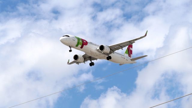 Airbus A321neo (CS-TXK)