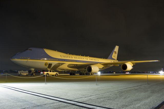 Cessna 206 Stationair (92-9000) - "Air Force One" VC-25A at KLAX