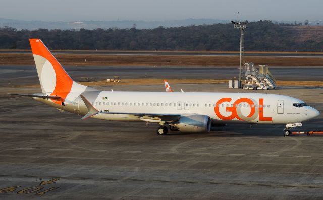 Boeing 737-800 (PR-XMP)