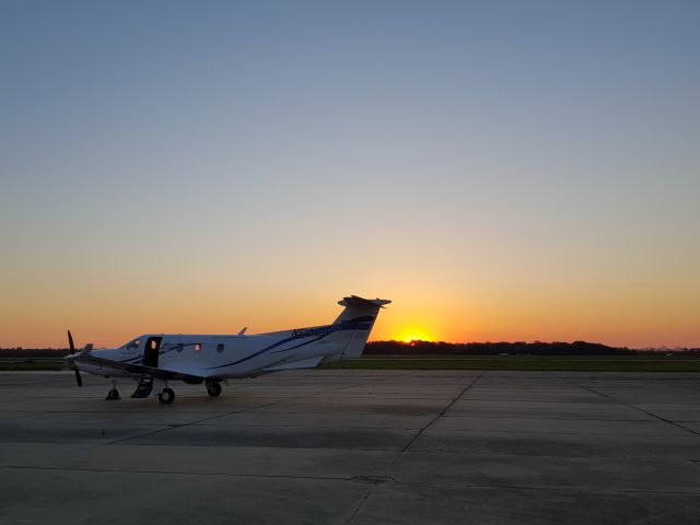 Pilatus PC-12 (N512NG) - Mississippi sunrise