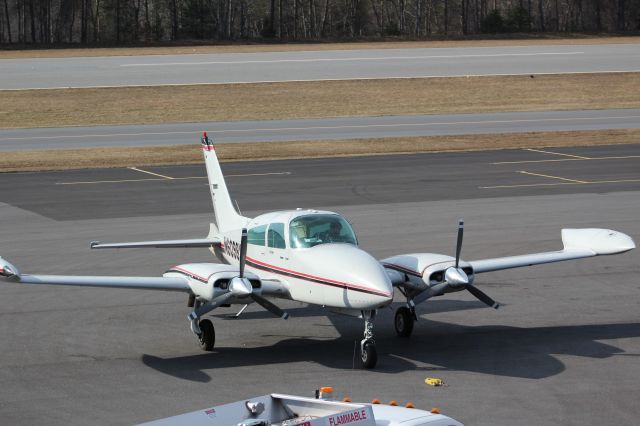 Cessna 310 (N6098X) - Parked