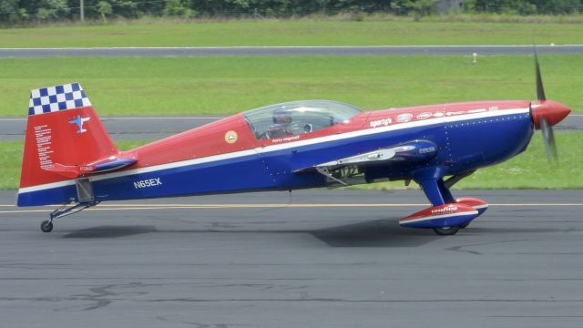 EXTRA EA-300 (N65EX)