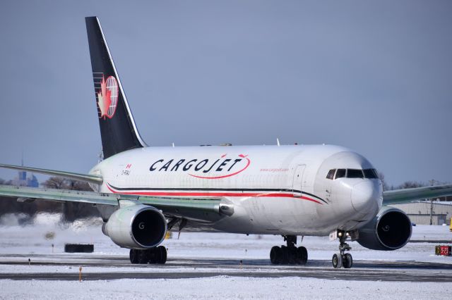 BOEING 767-200 (C-FGAJ) - Cargojet B762 (BDSF) taxiing at BUF before heading onto BQK after arriving from YHM...