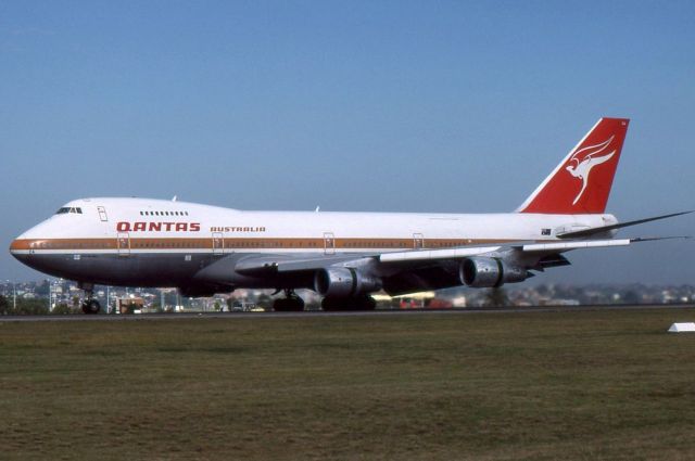 Boeing 747-200 (VH-ECA) - Boeing 747-248B (SCD) of Qantas taxying for take off  at Sydney Airport in 1986.