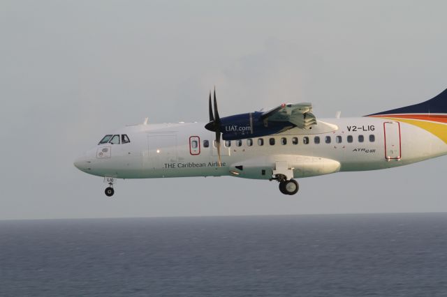 Aerospatiale ATR-42-300 (V2-LIG)