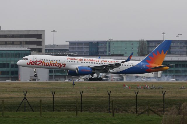 Boeing 757-200 (G-LSAE) - EXS36H arriving from Turin