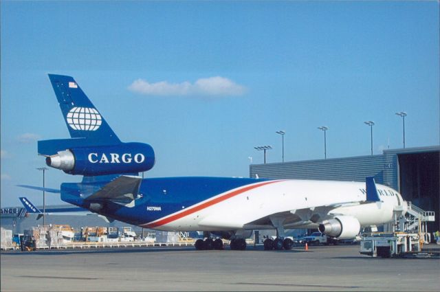 Boeing MD-11 (N279WA)
