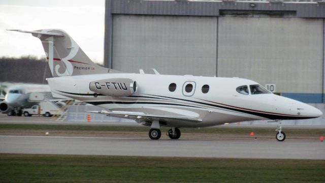 Beechcraft Premier 1 (C-FTIU)