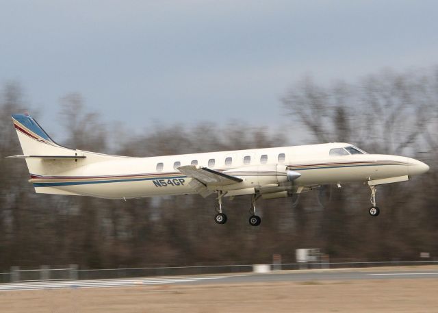 Fairchild Dornier SA-227DC Metro (N54GP) - About to touch down on 14 at the Downtown Shreveport airport. One of my favorite aircraft.